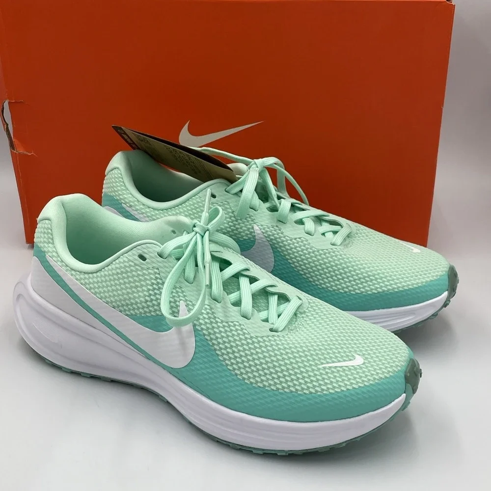 Nike Revolution 8 NN Mint Foam/White Womens Running Shoes Sz 6.5 NEW HJ8485-300‎